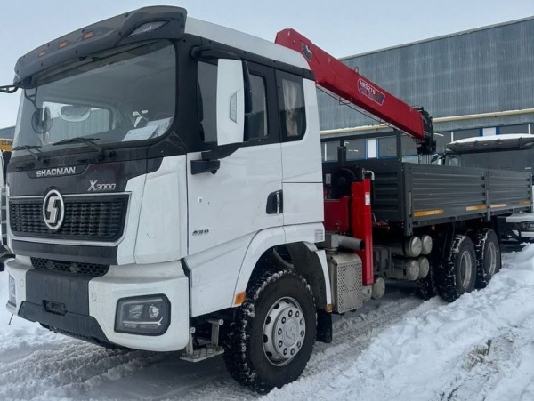 Седельный тягач Shacman X3000 SX32586V385 (рестайлинг) с КМУ Hangil HGC 976 с буром
